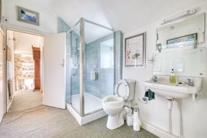 Photo 23- click for photo gallery